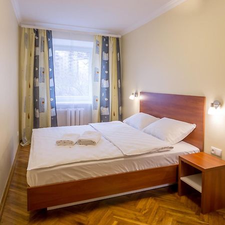 Central Apartments Kyiv Exterior photo
