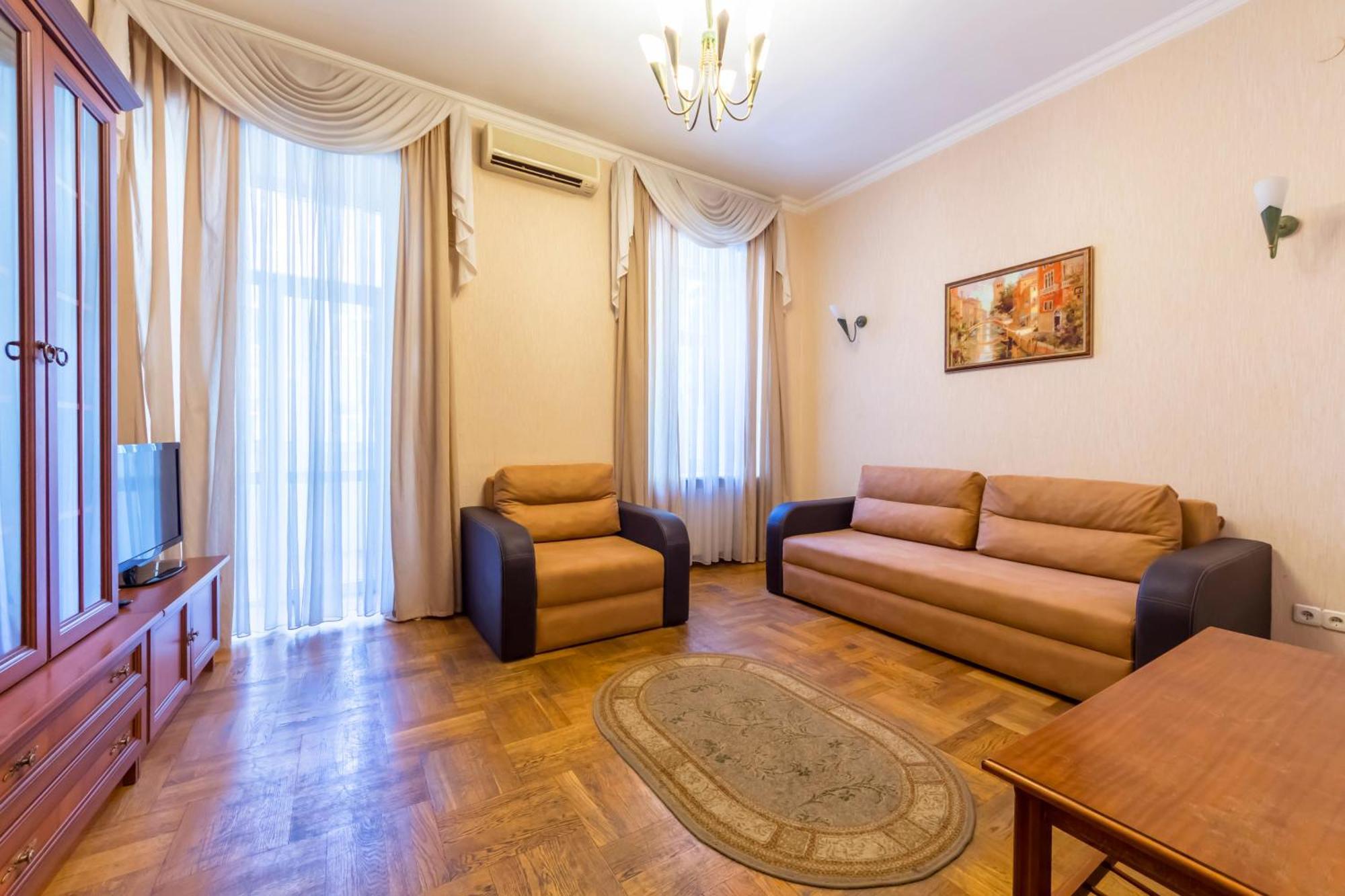 Central Apartments Kyiv Exterior photo