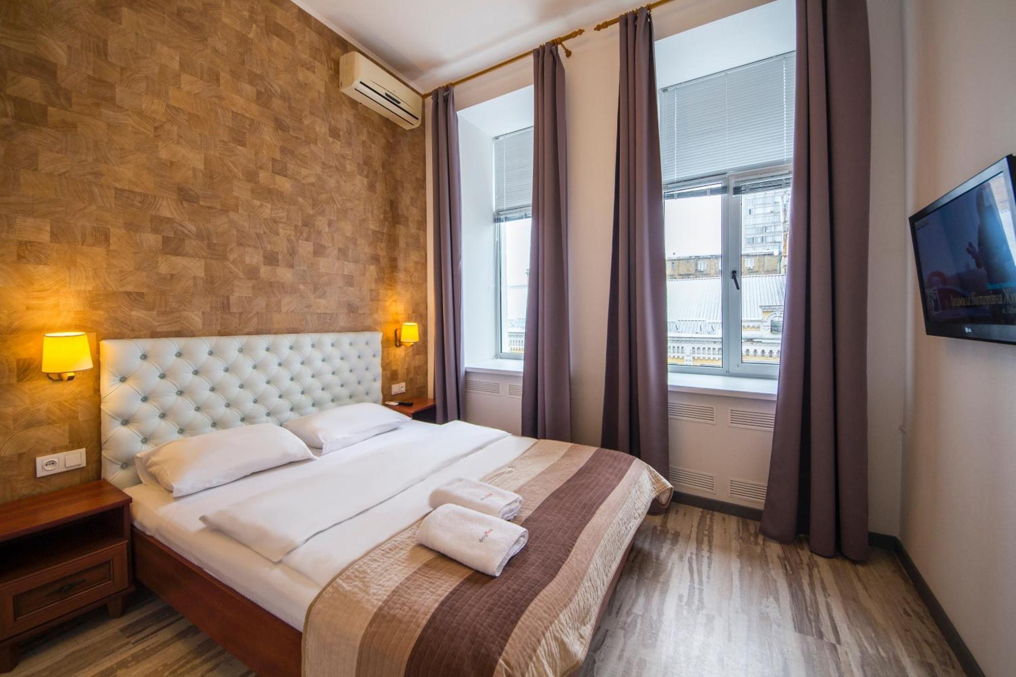 Central Apartments Kyiv Exterior photo