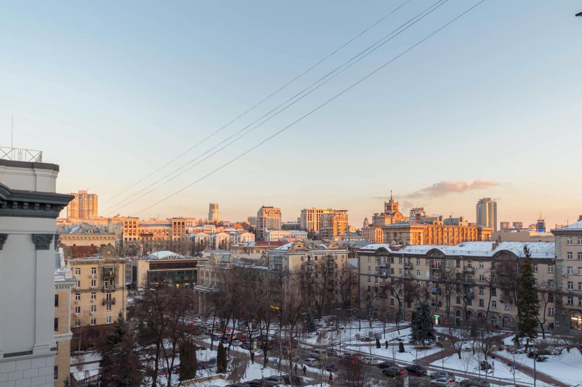 Central Apartments Kyiv Exterior photo