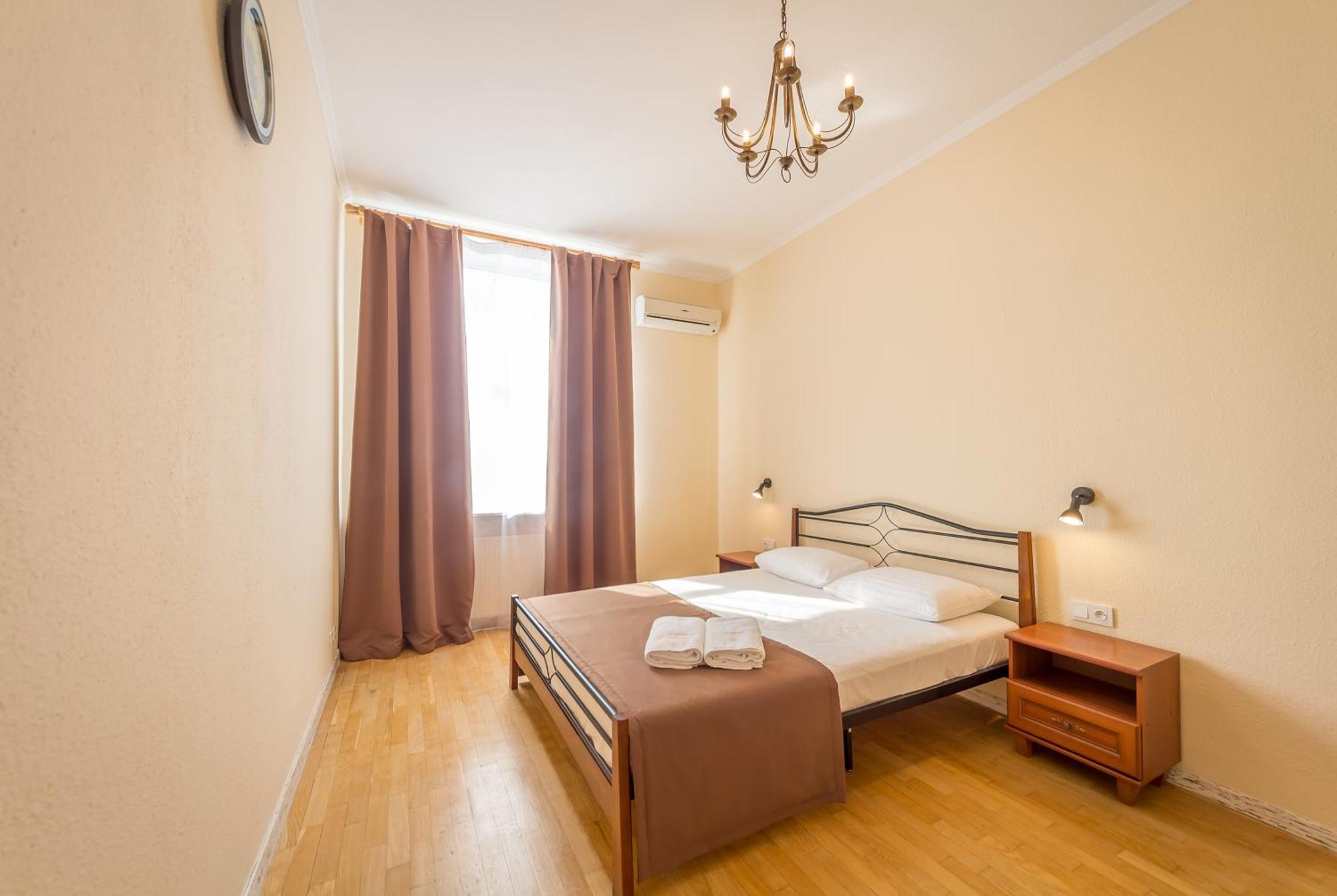 Central Apartments Kyiv Exterior photo